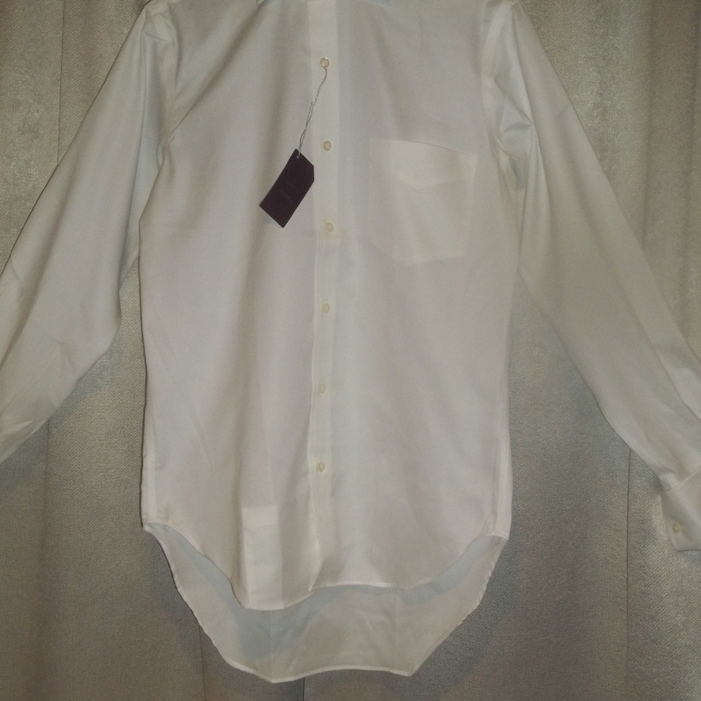 T.M. LEWIN "THE TRAVELLER"  WHITE LONG SLEEVE